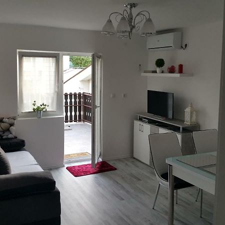 Apartment No1 Korenica Eksteriør billede