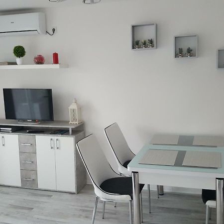 Apartment No1 Korenica Eksteriør billede
